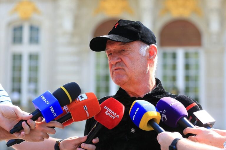 BREAKING NEWS            Gigi Becali, dezlănțuit după victoria FCSB! 3 jucători remarcați: „Nu doar că-i măresc contractul, îi iau și apartament!” + „Miculescu e jucător de luptă, o să joace cu PAOK”