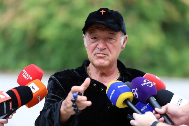 BREAKING NEWS            Gigi Becali a anunțat echipa de start a FCSB-ului cu Rangers! Surpriză URIAȘĂ în primul 11: „Ce emoții? Vom câștiga”