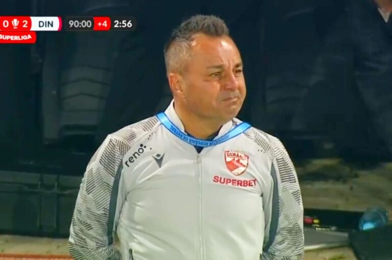 FOTO EMOȚIONANT            „Câine” adevărat! Florentin Petre a plâns ca „Piticul” în momentul în care galeria lui Dinamo sărbătoarea victoria de la Hermannstadt » Imagini minunate