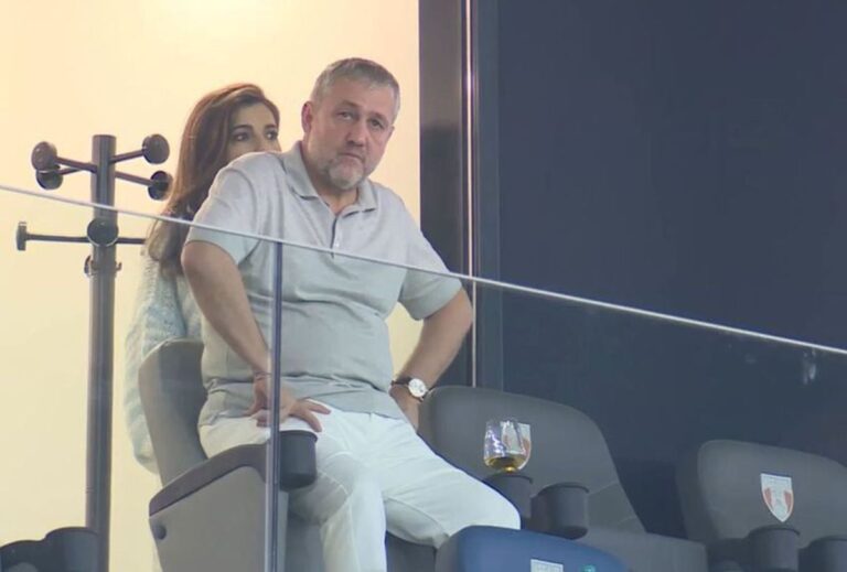 Ședință de urgență în Bănie! Rotaru a schimbat planurile, Gâlcă e forțat să plece » Cine poate sta pe bancă la Universitatea Craiova – FCSB