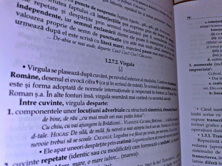 UTIL Regulile de scriere și pronunțare în limba română, din Dicționarul Ortografic, Ortoepic și Morfologic – DOOM 3, sunt online pentru elevi și profesori: când folosim virgula, cum punem accentul, cum despărțim cuvintele și le scriem pe cele compuse