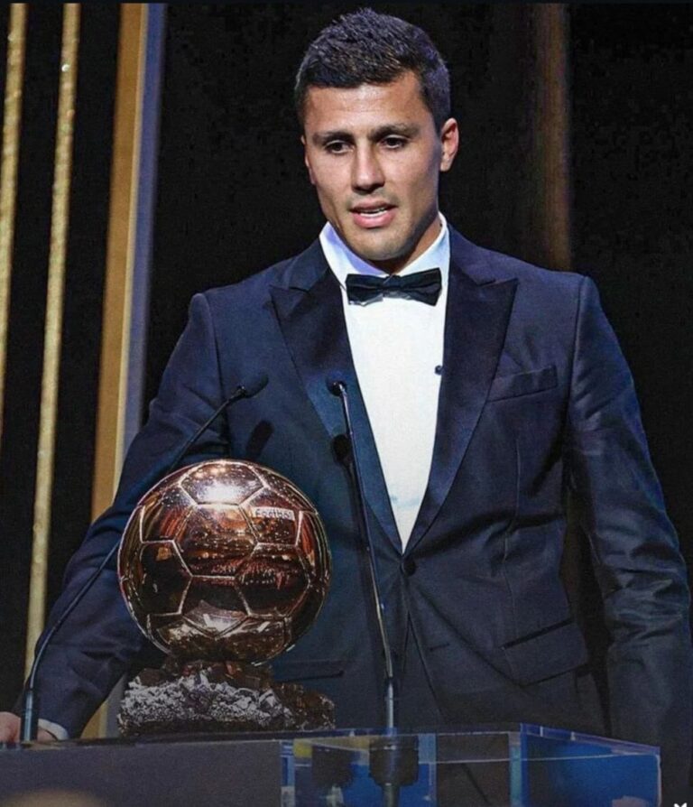 Spaniolul Rodri a cucerit trofeul ‘Balonul de Aur’ 2024