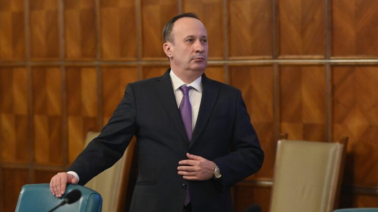 Adrian Câciu, despre scandalul PNL-PSD: „Comisia Europeană ne-a spus să nu distrugem stabilitatea”
