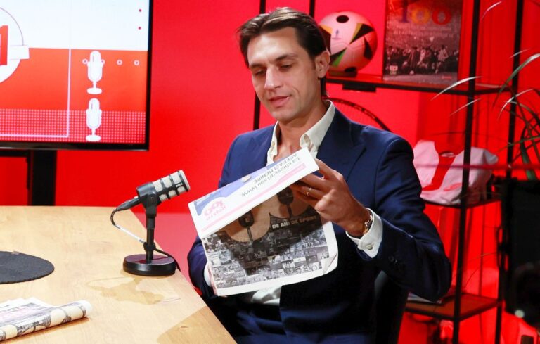 EXCLUSIV            Ciprian Tătărușanu rezolvă marea dilemă a lui Mircea Lucescu, la noul podcast GSP: „El va fi titular pentru următorii ZECE ANI” + Cum s-a schimbat rolul portarului: „Asta cere fotbalul acum”
