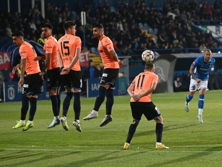 Farul – „U” Craiova 3-2 / Penibili! Costele, ne mai facem bine?