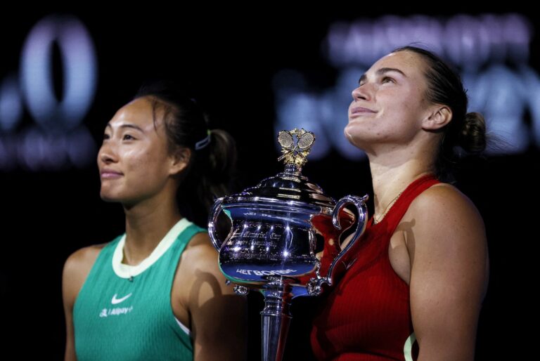 Aryna Sabalenka a mai ridicat un trofeu! Bielorusa, „încoronată“ la Wuhan