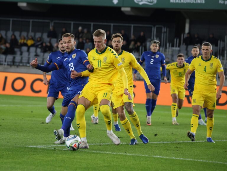 Lituania – România 1-2 / Tricolorii nu au strălucit, dar și-au îndeplinit misiunea la Kaunas