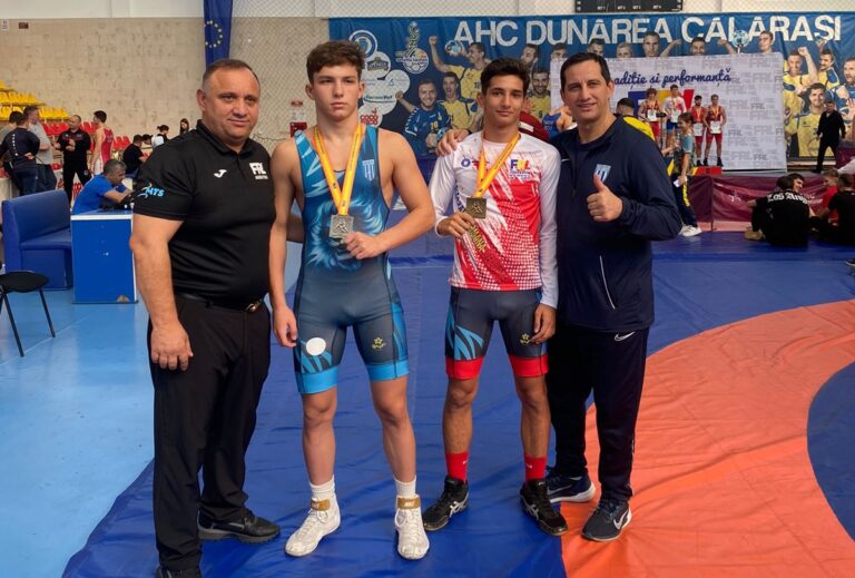 Lupte / Florin Mihalcea şi David Boicea, pe cele mai înalte trepte ale podiumului la CN U20