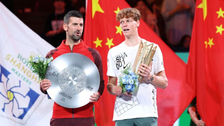 Jannik Sinner l-a învins încă o dată pe Djokovic şi a triumfat la Shanghai