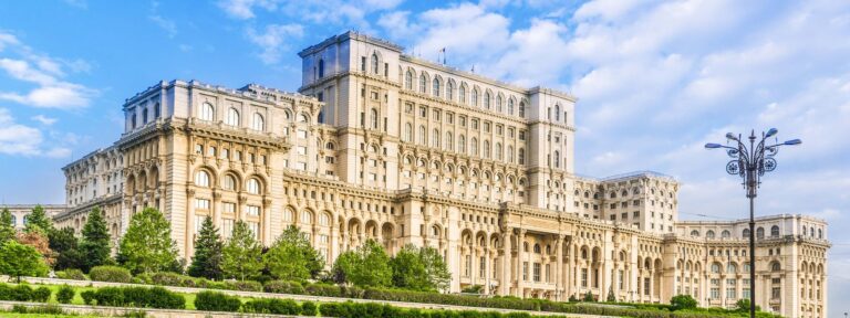 Trei partide din Olt au depus listele pentru parlamentare