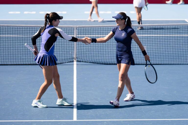 La un pas de trofeu! Niculescu şi Ruse vor lupta în semifinalele de la Hong Kong