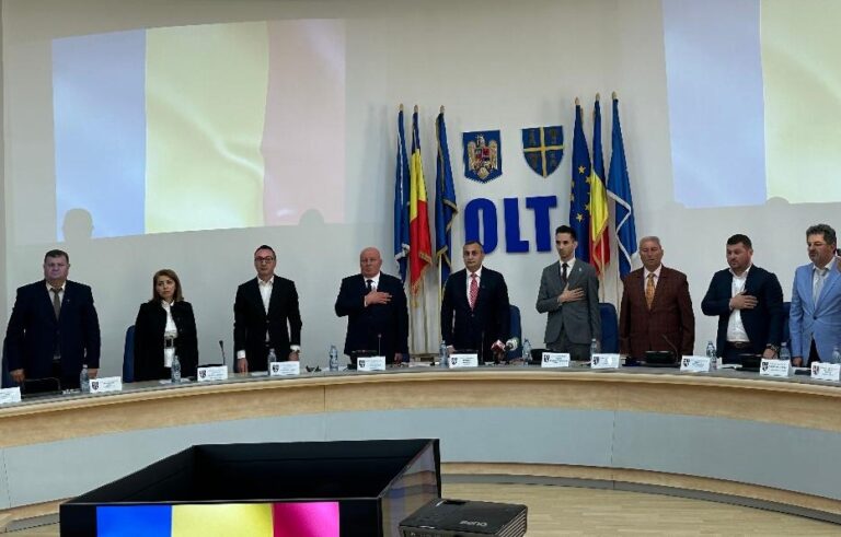 Miercuri a avut loc ceremonia de constituire a Consiliului Județean Olt