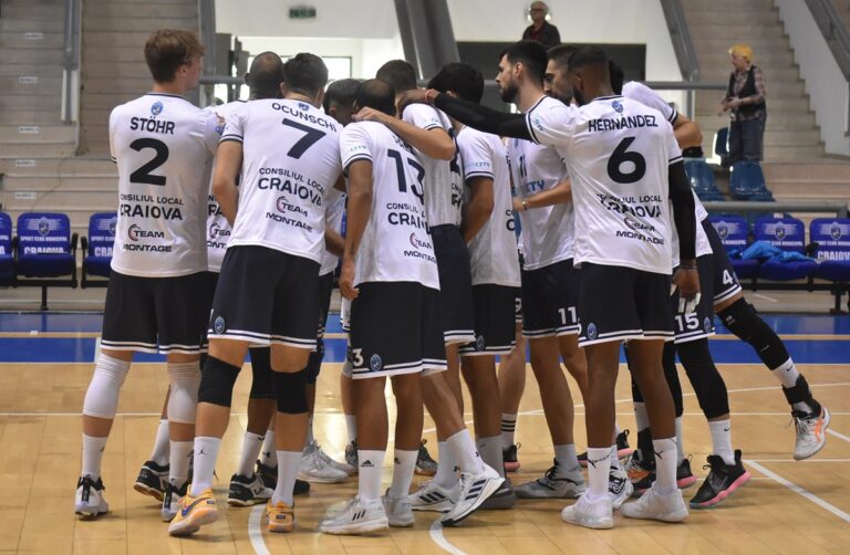 Volei (m) | SCMU Craiova e gata să-i servească o înfrângere Unirii Dej