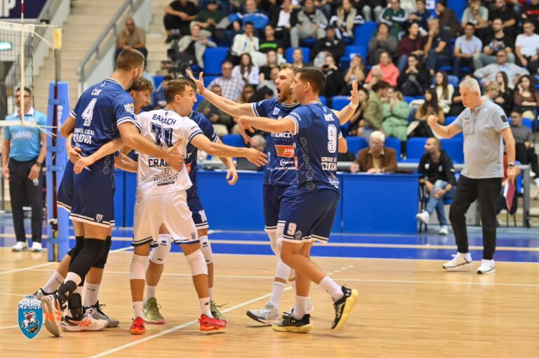 Volei (m) / SCMU Craiova şi Baia Mare îşi dau întâlnire în Polivalenta din Bănie
