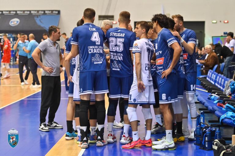 Volei (m) / Alb-albaştrii au meci mai la îndemână cu U“ Cluj