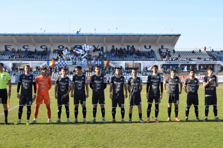 ULTIMA ORĂ            Încă un club din România, pe marginea prăpastiei! Jucătorii, neplătiți de 3 luni, iar președintele și-a dat demisia: „E grav”