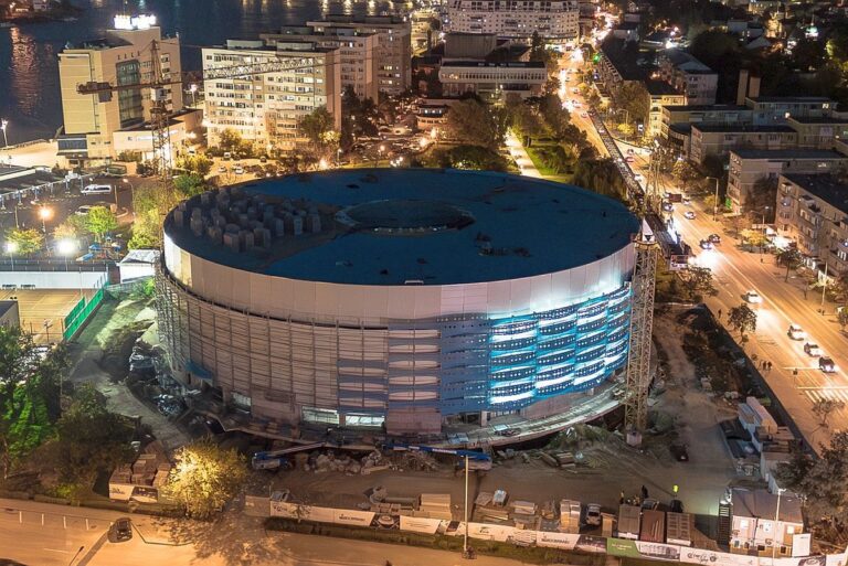 GALERIE FOTO            Arena-OZN din România prinde contur! Imagini spectaculoase cu obiectivul de 25 de milioane de euro