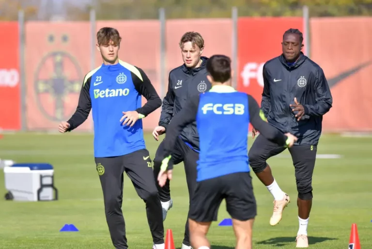 VIDEO+FOTO            S-a antrenat în premieră cu FCSB » Noutăți la antrenamentul oficial înaintea duelului cu Midtjylland