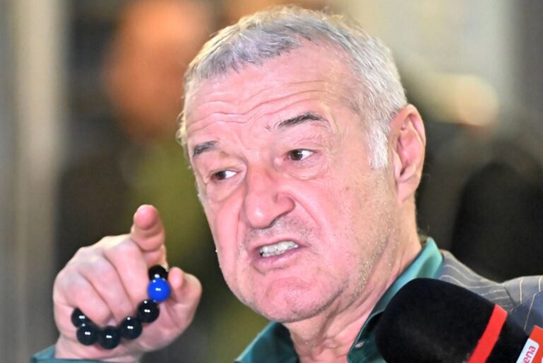 EXCLUSIV            Gigi Becali a intrat în direct la GSP Live, după Craiova – FCSB » Dialog cu Mihai Mironică: „Dacă-l schimbam, câștigam meciul!”