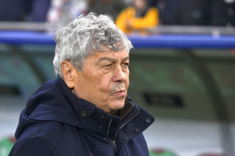 BREAKING NEWS            Mircea Lucescu a descris într-un SINGUR cuvânt incidentele de la România – Kosovo