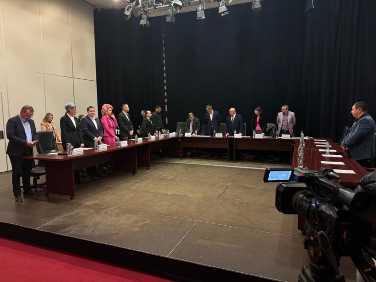 Blocaj în Consiliul Local Slatina!
