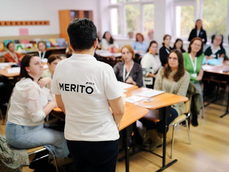 Profesorii Merito fac apel la colegii din cancelarii, părinți și elevi pentru un vot informat, un vot pentru valorile democratice, un vot în cunoștință de cauză și conștiință liberă