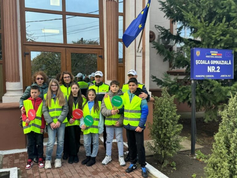 „PATRULA ȘCOLARĂ”. Polițiștii olteni au organizat activități de instruire a elevilor