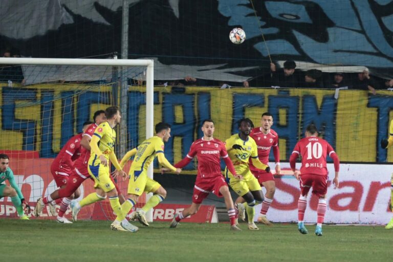 LIVE                    Petrolul – Dinamo » GOL în minutul 32! Clasamentul LIVE al Superligii, dat peste cap