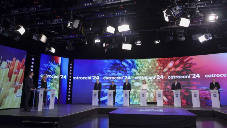 Elena Lasconi și Mircea Geoană, soluții diferite privind războiul din Ucraina