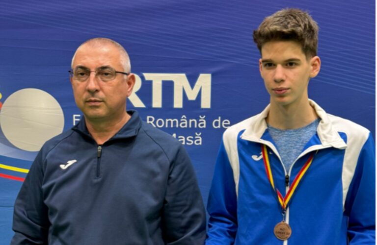 Tenis de masă / Patrick Anghel (CSS Craiova), locul trei la Cupa României de tineret