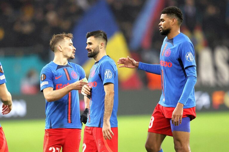 ULTIMA ORĂ                    S-a mai „rupt” un jucător al FCSB-ului! Campioana, fără cel puțin 7 oameni cu Agricola Borcea: „Sunt surmenați”