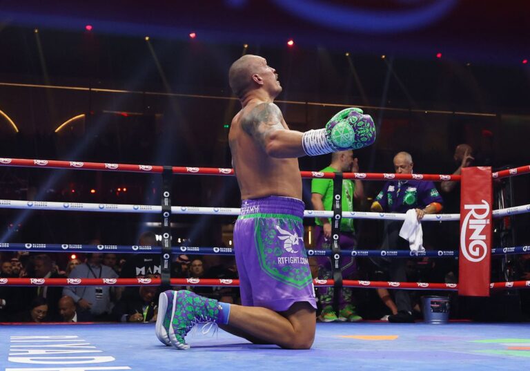 VIDEO                    Oleksandr Usyk e REGELE la categoria grea! Victorie în unanimitate după o luptă crâncenă cu Tyson Fury! A fost show în Arabia Saudită