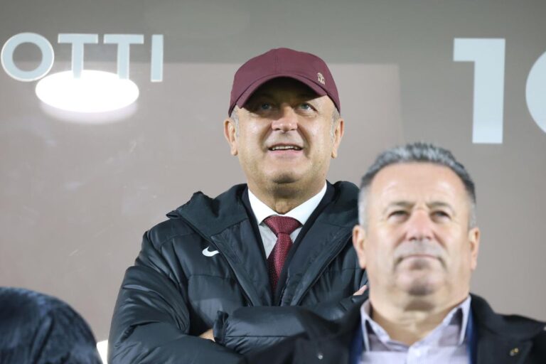 BREAKING NEWS                    Decizie definitivă în procesul emblemei Rapidului! Ce se întâmplă acum în Giulești: „Nu mai e nicio cale de atac”