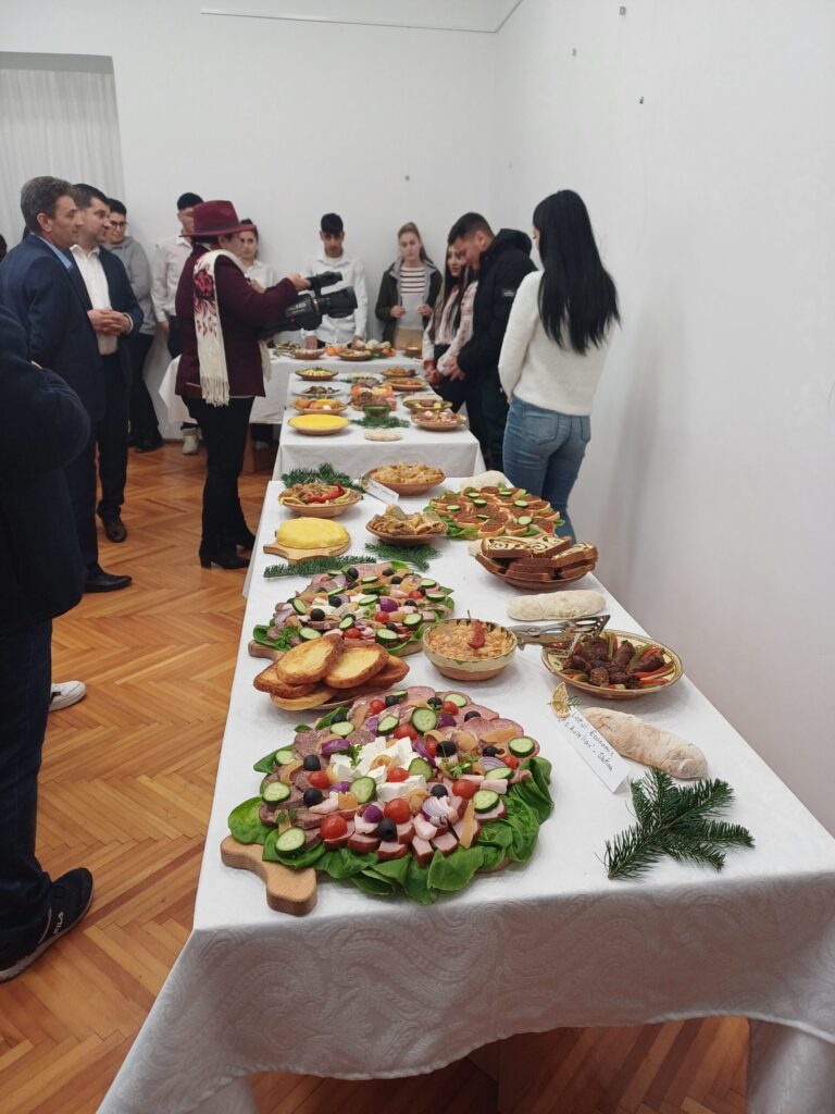 La Muzeul Județean de Istorie:  „Gusturi din bătrâni” – expoziție de preparate tradiționale oltenești