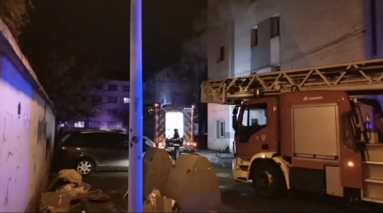 VIDEO. Tragedie la Slatina. Incendiu fatal în urma unui scurtcircuit electric. Un bărbat a fost găsit decedat