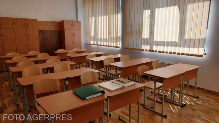 Când începe școala după vacanța de iarnă, în ianuarie 2025 și ce urmează în calendarul pentru elevi și profesori: bacalaureat, simulări ale examenelor, evaluări naționale, burse pentru elevii de clasa a V-a, etapele de mobilitate