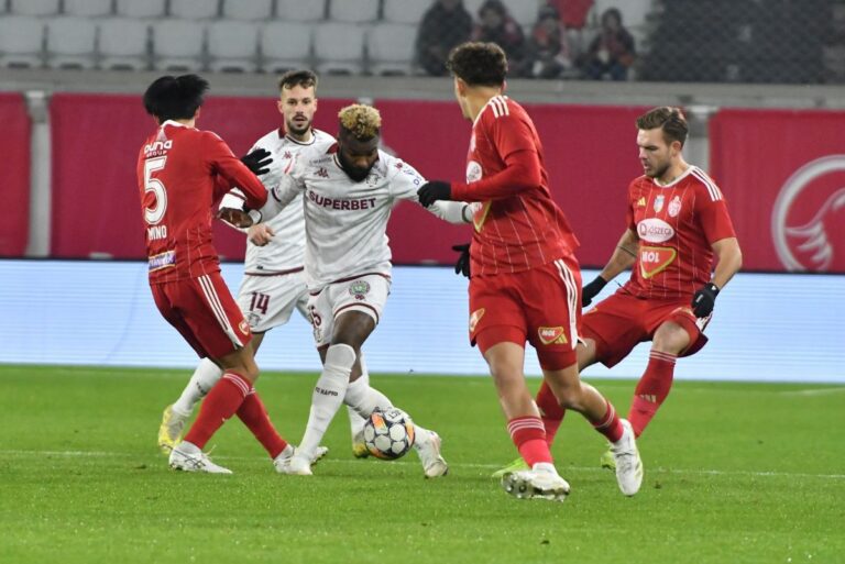 CRONICĂ DE GEORGE NISTOR                    Rapid ratează, Sepsi marchează » Echipa lui Marius Șumudică pierde un duel important pentru play-off