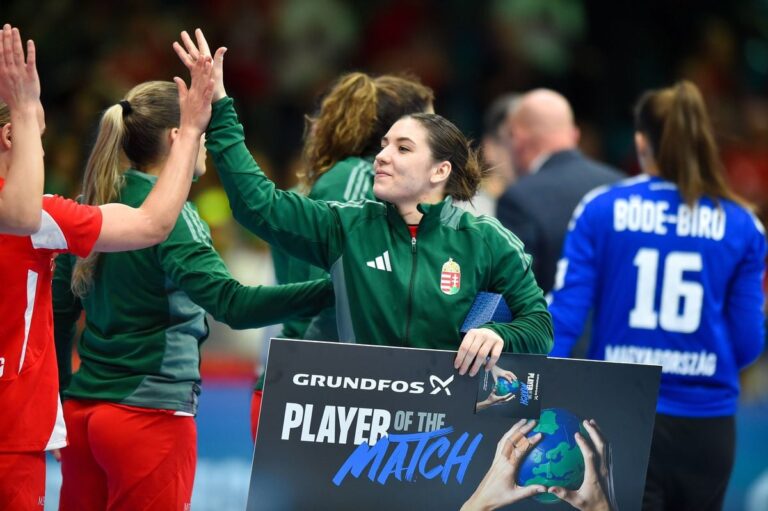 Corespondență din Debrecen            Handbalistele maghiare au început meciul cu România de la Euro 2024: „N-ar trebui să avem probleme” + coincidență incredibilă după 10 ani