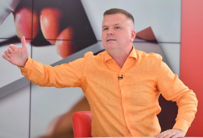 EXCLUSIV                    Răsturnare de situație în procesul Dinamo vs Vasile Șiman! Fostul patron al Sportului Studențesc vrea să dea lovitura de grație „câinilor”: câți bani cere ACUM