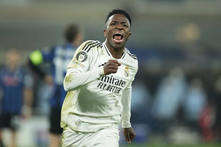 GALERIE FOTO            Final dramatic în Atalanta – Real Madrid » Victorie pentru „galactici” într-un meci cu 5 goluri! Ratare cu poarta goală la ultima fază