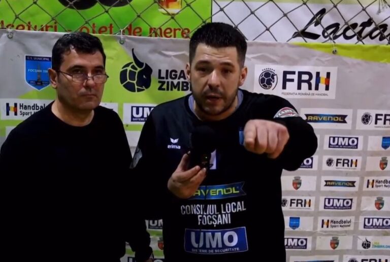 VIDEO            Fără precedent! Discurs DEVASTATOR după un meci din Liga Națională: „Suntem neplătiți de 9 luni! Ne trezim noaptea și plângem. Distrugeți atâția oameni!”