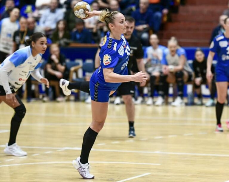 Handbal (f) / SCM Vâlcea a cedat în propriul fief în fața campioanei CSM București