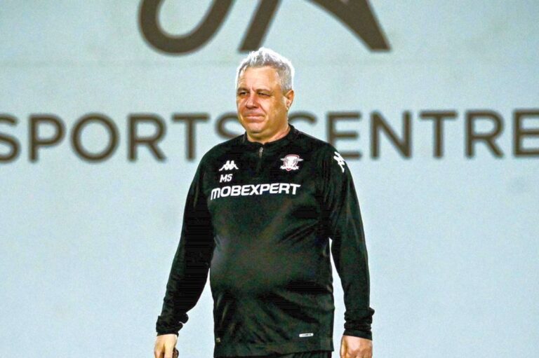 BREAKING NEWS                    Nu le-a ieșit cu Ciobotariu, dar nici cu a doua țintă din mercato! » A bătut palma cu Rapid, dar transferul e în aer: „Discuția nu este încă închisă!”
