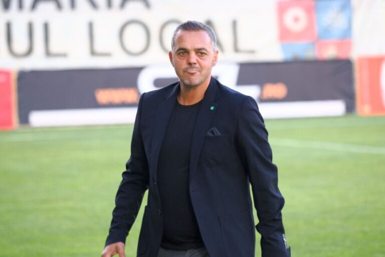 BREAKING NEWS                    Constantantin Scumacher a semnat și a fost prezentat oficial: „O veste deosebită”