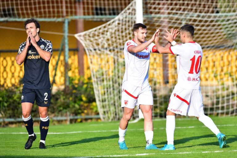 LIVE VIDEO                    Dinamo – FC Zurich, primul amical al „câinilor” în Turcia. Reporterii GSP transmit de la stadion » Deschidere de scor în minutul 17