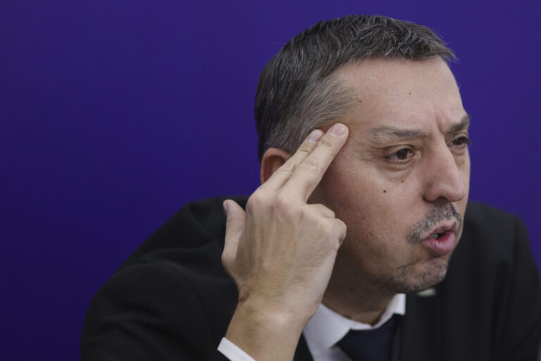 Daniel David, despre tăierea concursurilor și olimpiadelor școlare la clasele I-IV: În ciclul primar important este să construim elementele de bază ale competențelor cheie. Acest nivel elementar trebuie dezvoltat în ritmul fiecărui copil