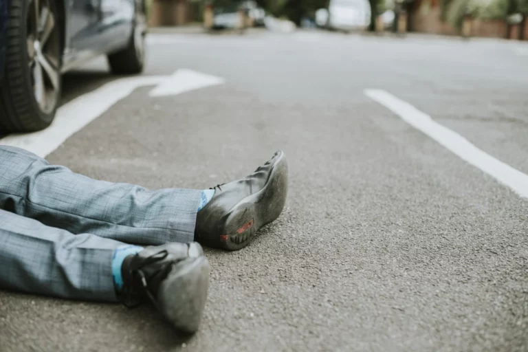 Tragedie la Gura Padinii. Un bărbat și-a pierdut viața după ce a fost lovit de o mașină