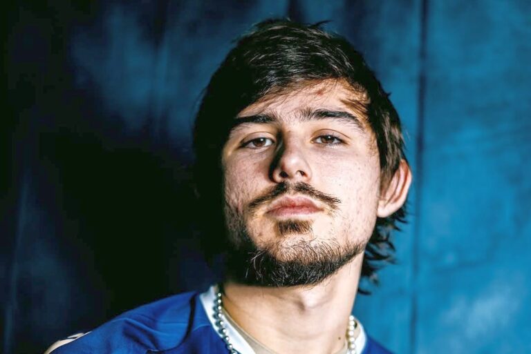 OFICIAL                    Alegere-surpriză: Alexi Pitu a semnat și se va bate la promovare