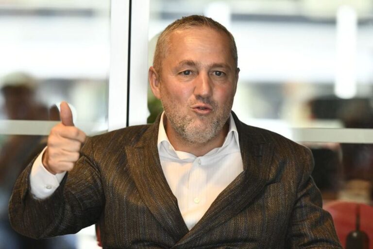 EXCLUSIV                    Primul transfer la Universitatea Craiova, după plecarea lui Constantin Gâlcă » Rotaru vrea să aducă un jucător cotat la 600.000 de euro