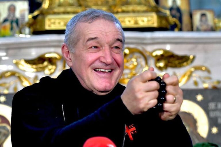 BREAKING NEWS                    FCSB a transferat doi jucători de la Farul » Gigi Becali: „Au costat un milion de euro”